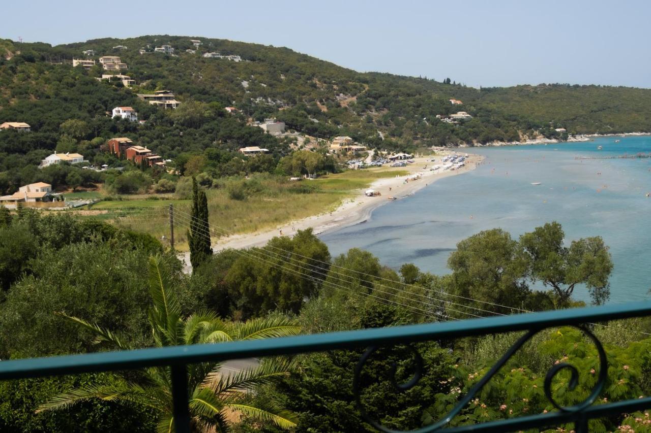 Bay Apraos