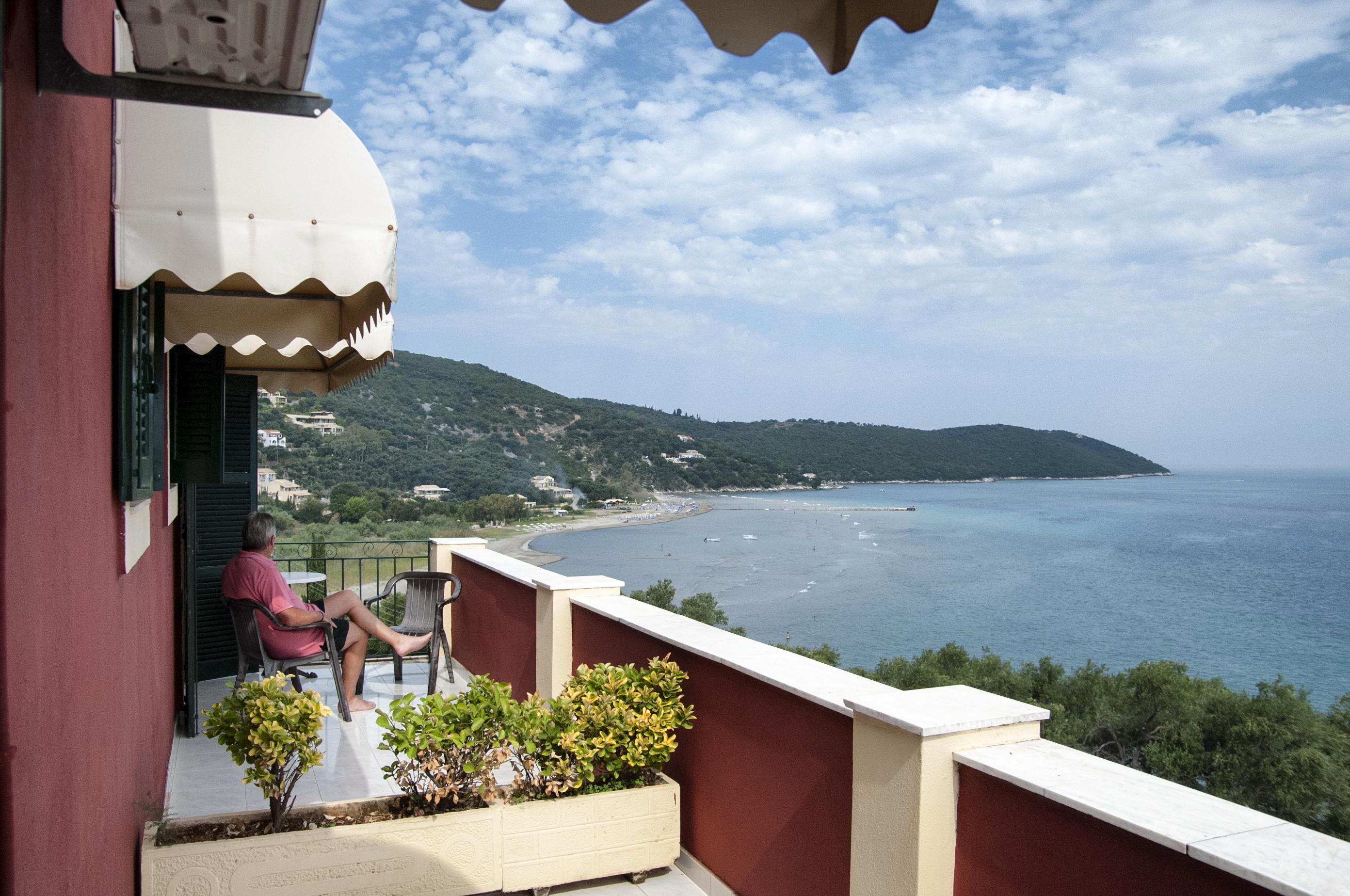Bay Hotel 3*